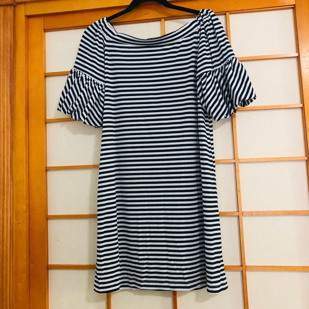 Donna Morgan blue and white summer dress size 4